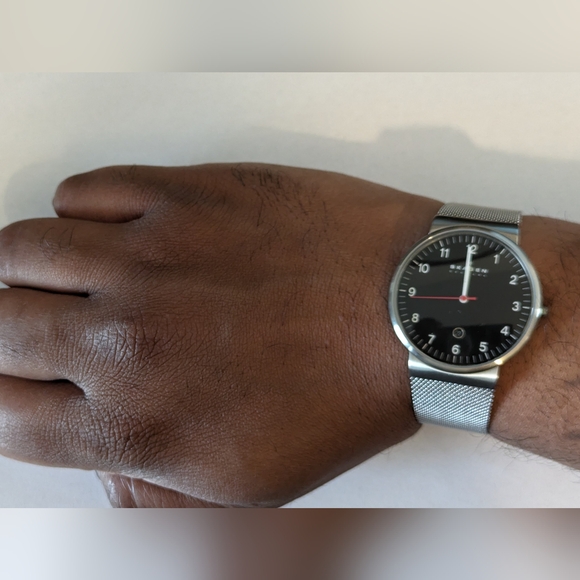Skagen Anchor Black Dial Watch - Picture 6 of 6